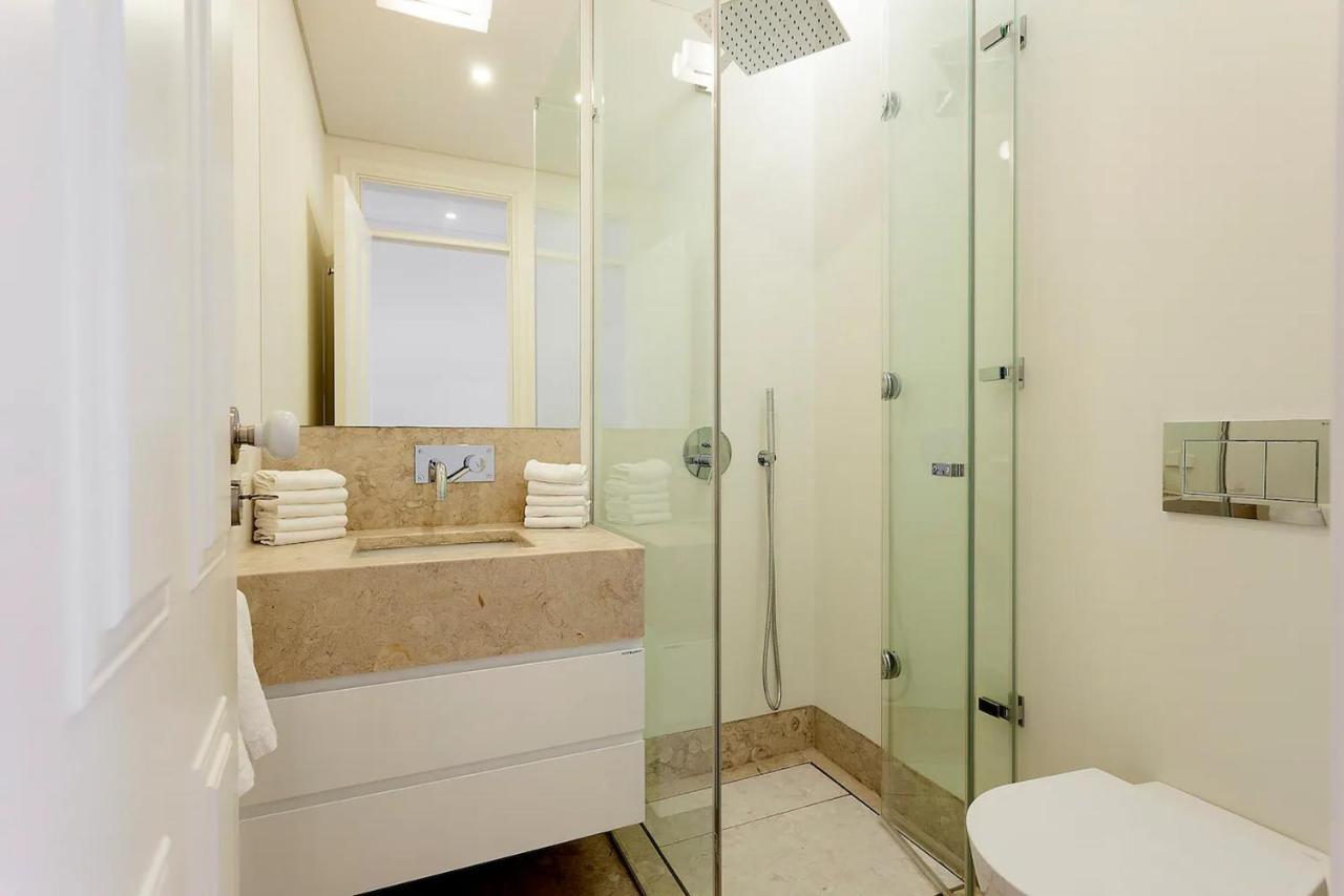 Flh Mouraria Art Apartment With Pool 리스본 외부 사진